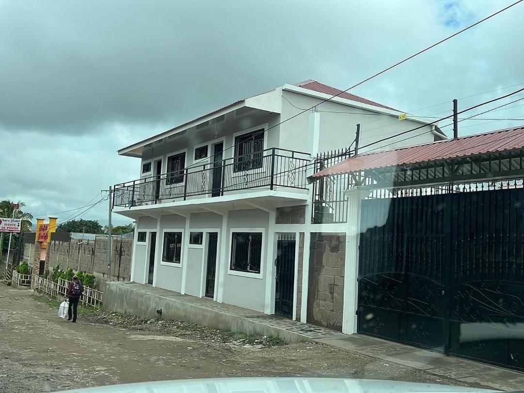 Wally'S Place Estelí エクステリア 写真
